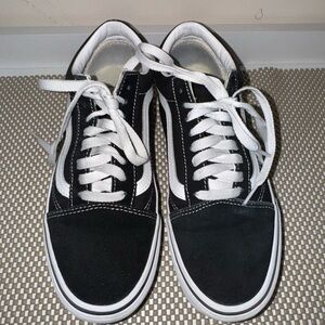 Vans Women's Black and White Platform Sneakers